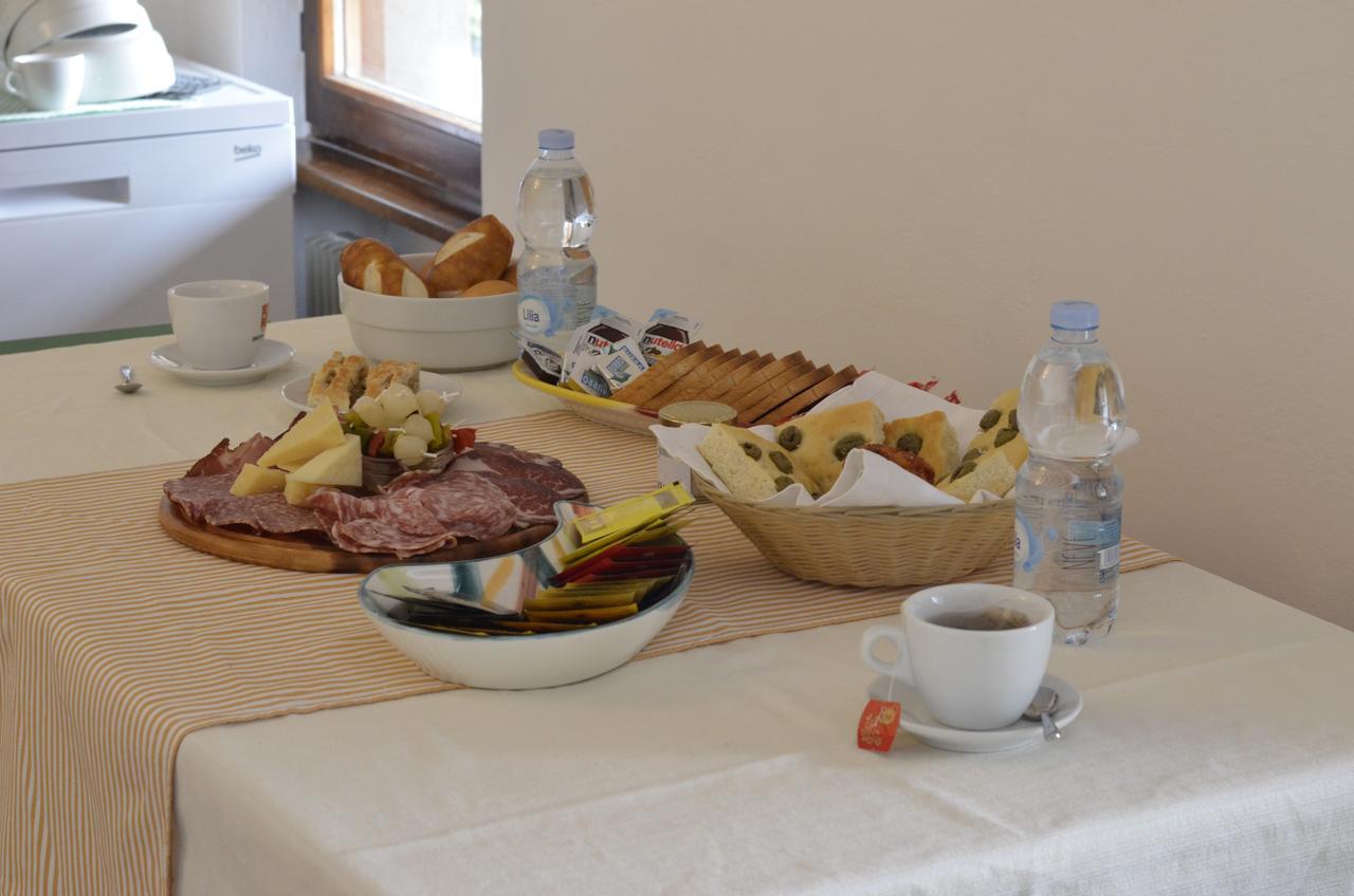 Locanda Dal Barba Villa Lagarina ภายนอก รูปภาพ